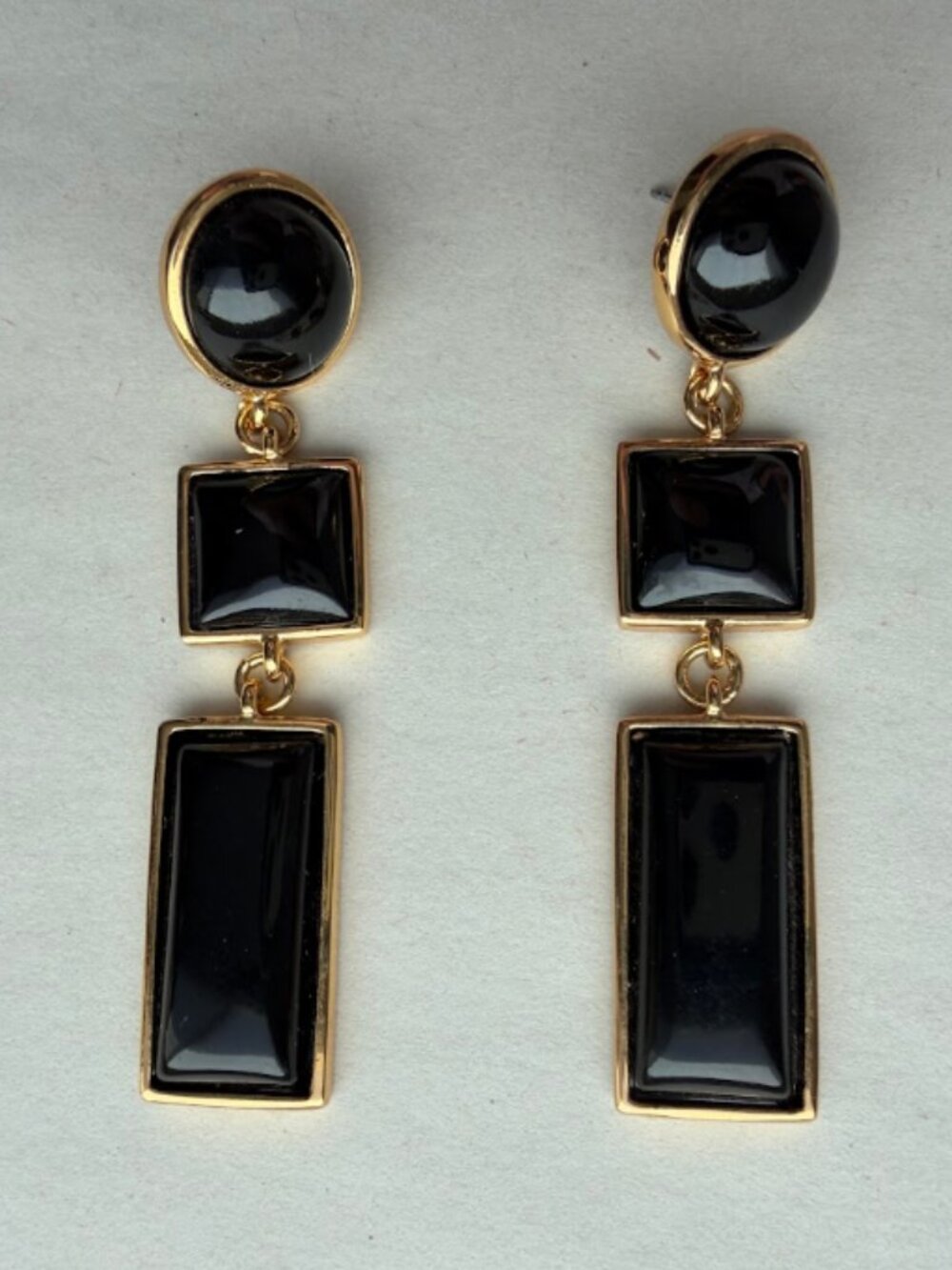 Trina Turk Black Enamel Resin Gold Tone 3-Tier Statement Earrings With Bag